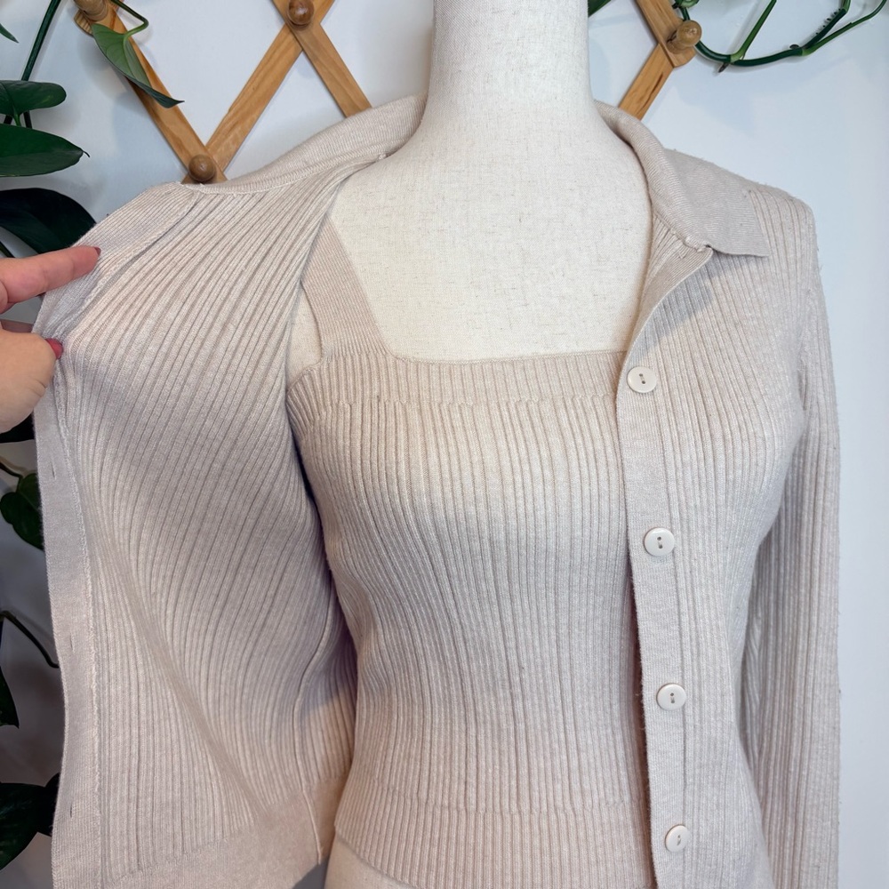 MARLED 2 Piece Button Up Cardigan Tank Set - Picture 3 of 10